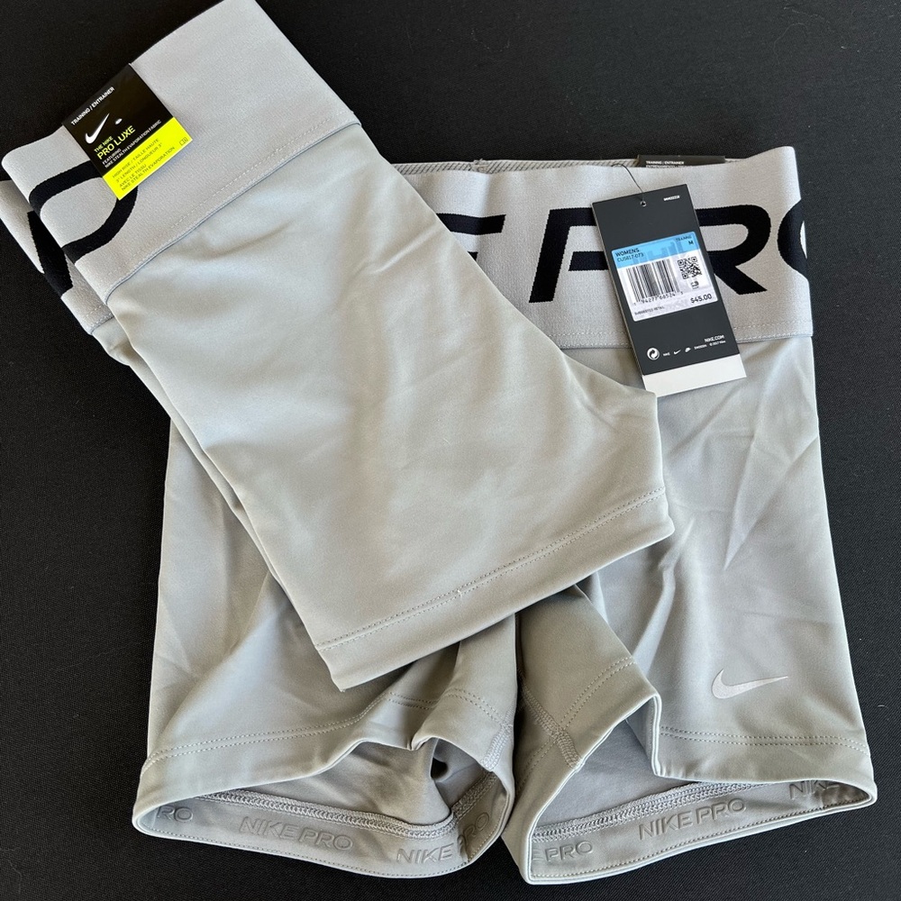 Nike Pro Luxe Shorts